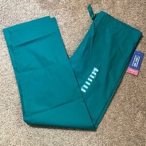 Unisex per label Cherokee scrub pants size small, new with tags see measurements